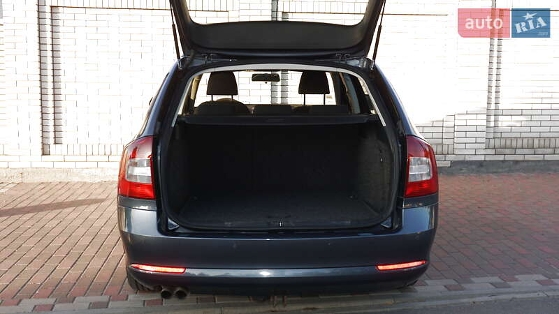 Универсал Skoda Octavia 2010 в Виннице