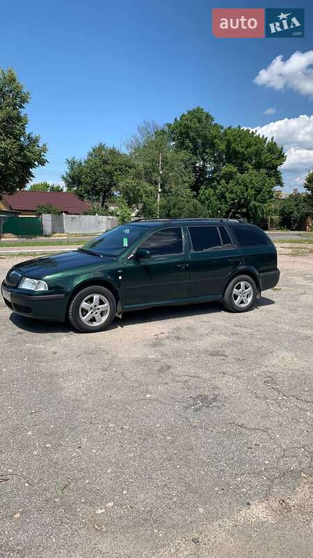 Универсал Skoda Octavia 2001 в Переяславе