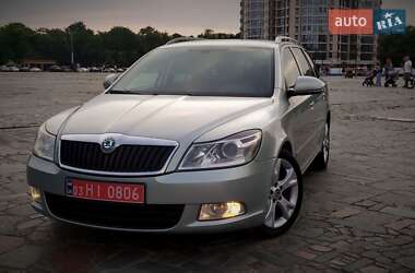 Универсал Skoda Octavia 2010 в 