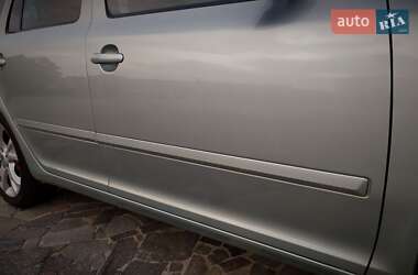 Универсал Skoda Octavia 2010 в 