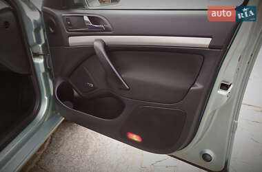 Универсал Skoda Octavia 2010 в 