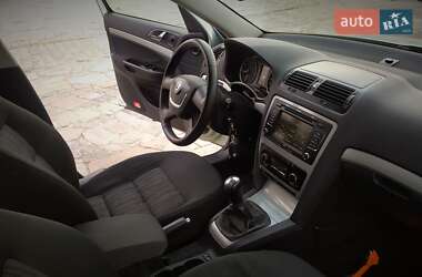 Универсал Skoda Octavia 2010 в 