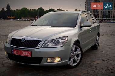 Универсал Skoda Octavia 2010 в 