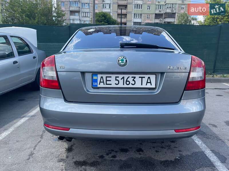 Лифтбек Skoda Octavia 2012 в Киеве