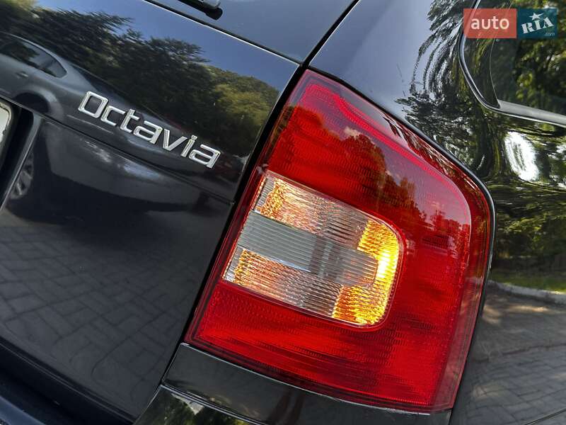 Універсал Skoda Octavia 2011 в Дрогобичі