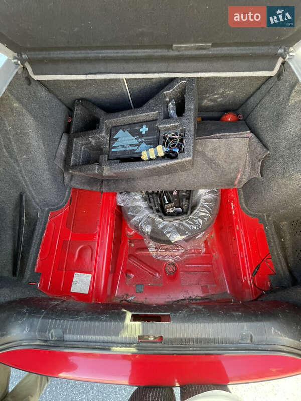Лифтбек Skoda Octavia 1998 в Харькове