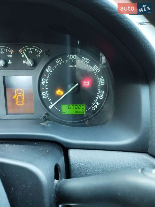 Универсал Skoda Octavia 2008 в Лановцах