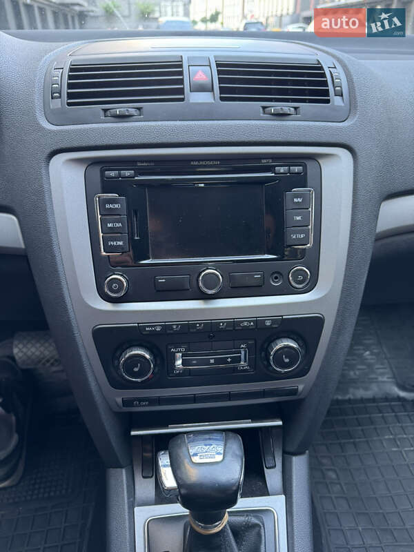 Универсал Skoda Octavia 2012 в Ивано-Франковске
