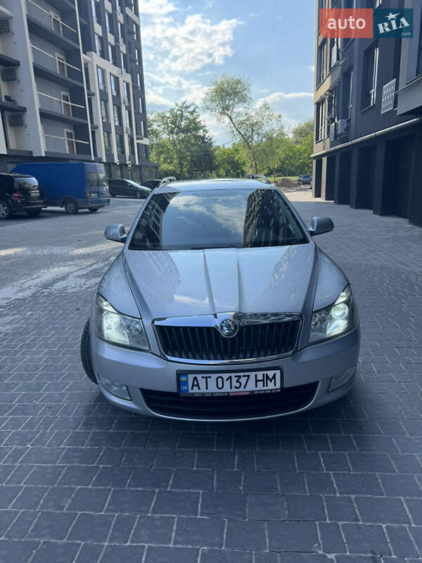 Универсал Skoda Octavia 2012 в Ивано-Франковске