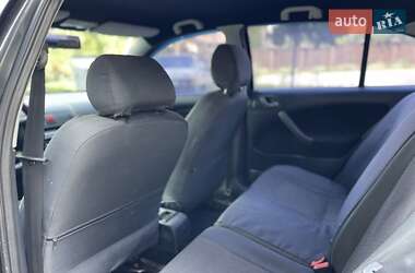 Лифтбек Skoda Octavia 2008 в 