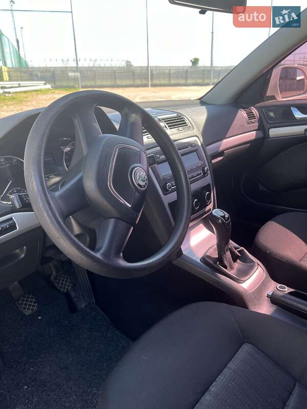 Лифтбек Skoda Octavia 2011 в Киеве