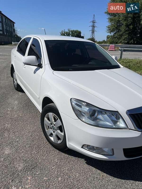 Лифтбек Skoda Octavia 2011 в Киеве