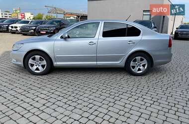 Лифтбек Skoda Octavia 2011 в 