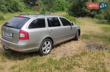 Универсал Skoda Octavia 2011 в 