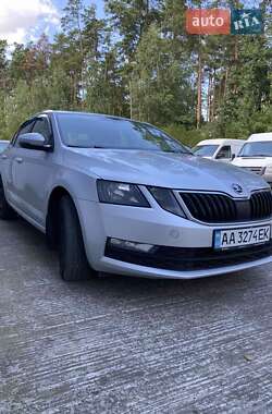 Лифтбек Skoda Octavia 2019 в 