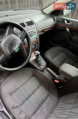Лифтбек Skoda Octavia 2012 в 