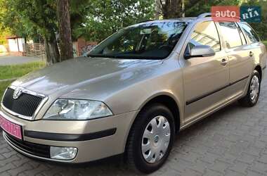 Универсал Skoda Octavia 2006 в Звягеле