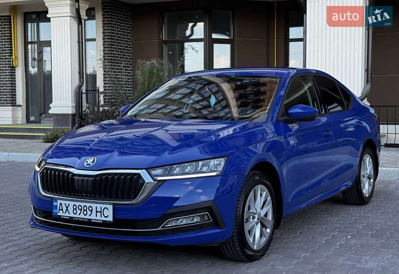 Лифтбек Skoda Octavia 2021 в Киеве