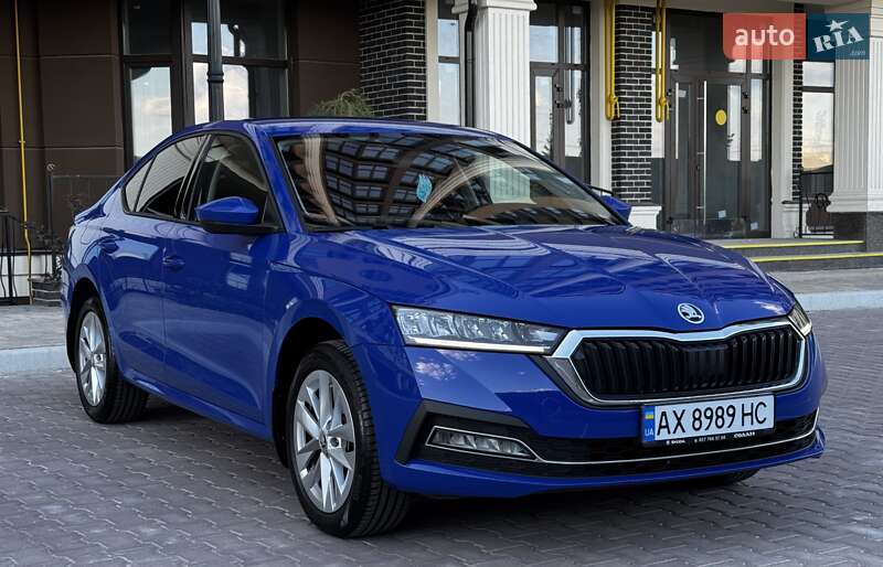 Лифтбек Skoda Octavia 2021 в Киеве