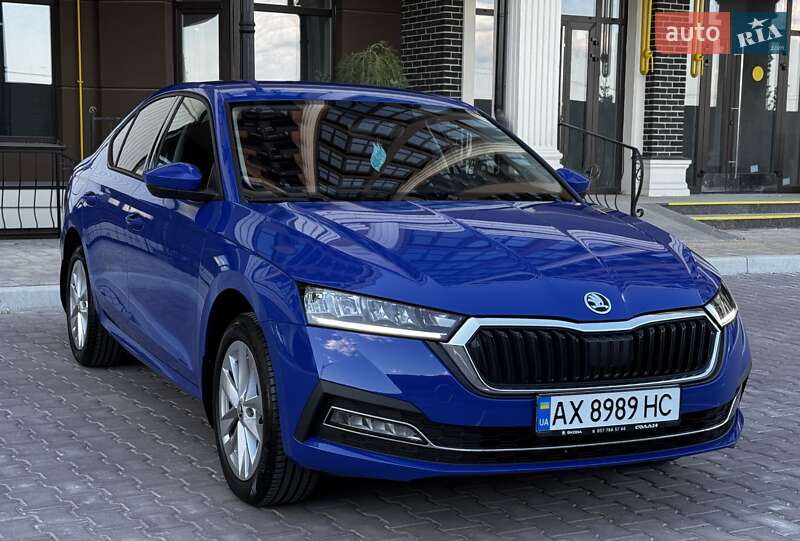 Лифтбек Skoda Octavia 2021 в Киеве
