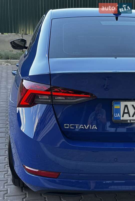 Лифтбек Skoda Octavia 2021 в Киеве