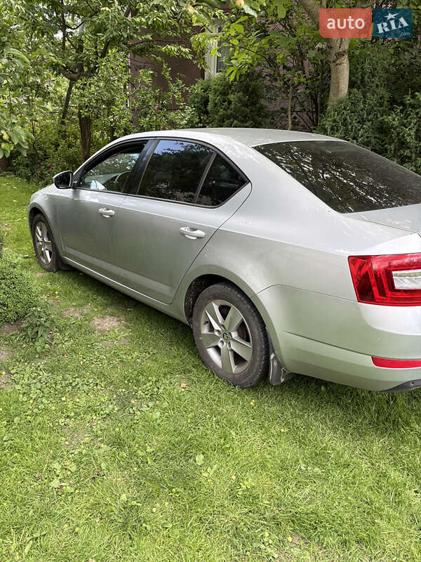 Лифтбек Skoda Octavia 2013 в Ивано-Франковске фото 27 Лифтбек Skoda Octavia 2013 в Ивано-Франковске
