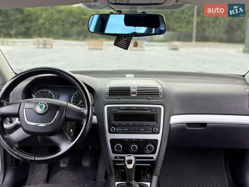 Лифтбек Skoda Octavia 2011 в Каменец-Подольском