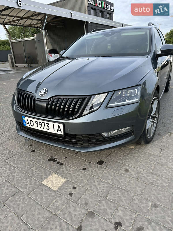 Универсал Skoda Octavia 2017 в Ужгороде
