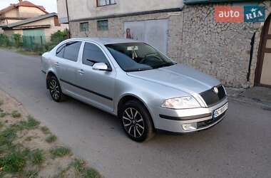 Лифтбек Skoda Octavia 2008 в Стрые