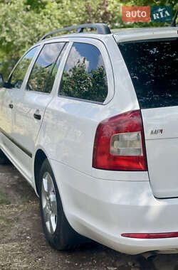 Универсал Skoda Octavia 2014 в Кривом Роге
