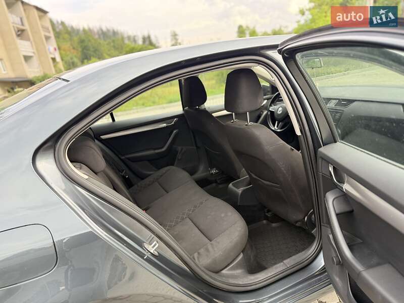 Лифтбек Skoda Octavia 2017 в Ужгороде