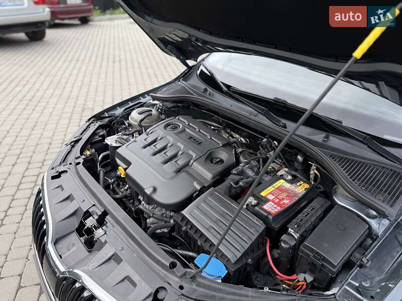 Лифтбек Skoda Octavia 2017 в Ужгороде