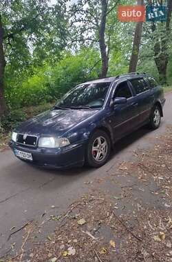 Универсал Skoda Octavia 2000 в Стрые