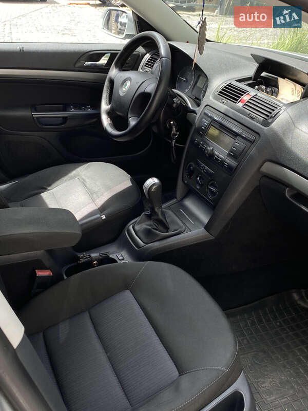 Универсал Skoda Octavia 2008 в Василькове