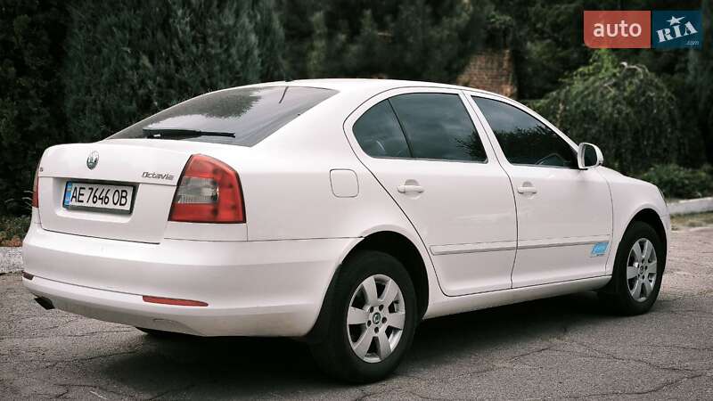 Лифтбек Skoda Octavia 2011 в Днепре