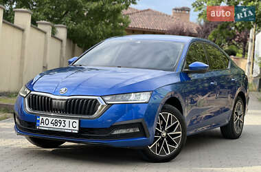 Лифтбек Skoda Octavia 2021 в Ужгороде