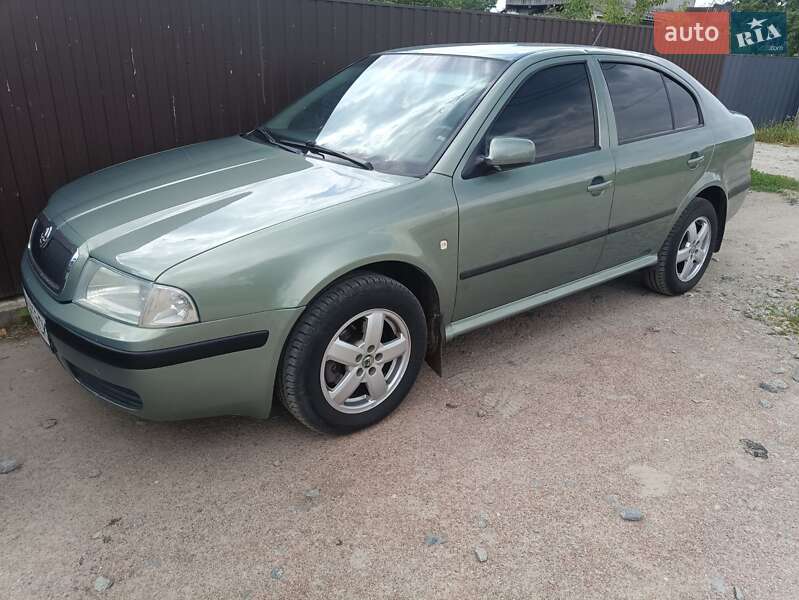 Skoda Octavia 2003