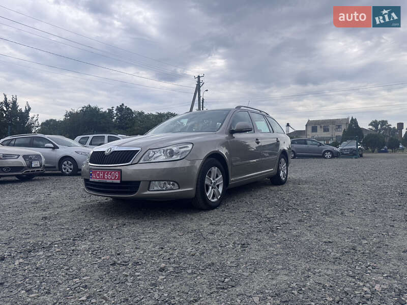 Универсал Skoda Octavia 2010 в Звенигородке