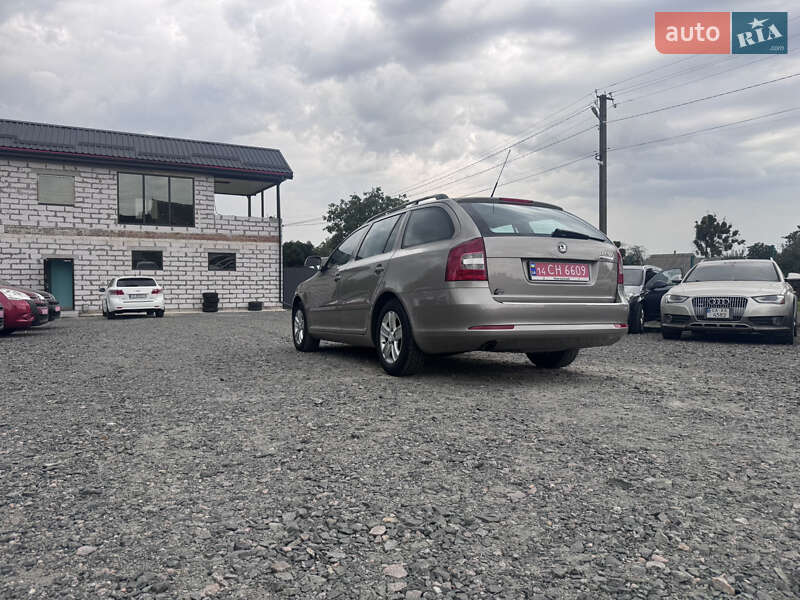 Универсал Skoda Octavia 2010 в Звенигородке