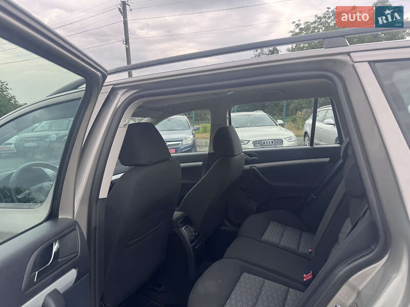 Универсал Skoda Octavia 2010 в Звенигородке