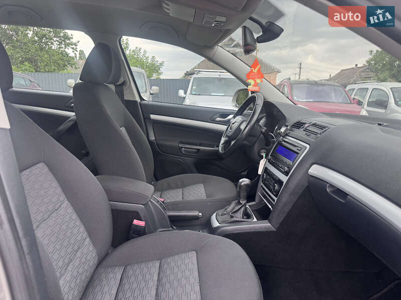 Универсал Skoda Octavia 2010 в Звенигородке