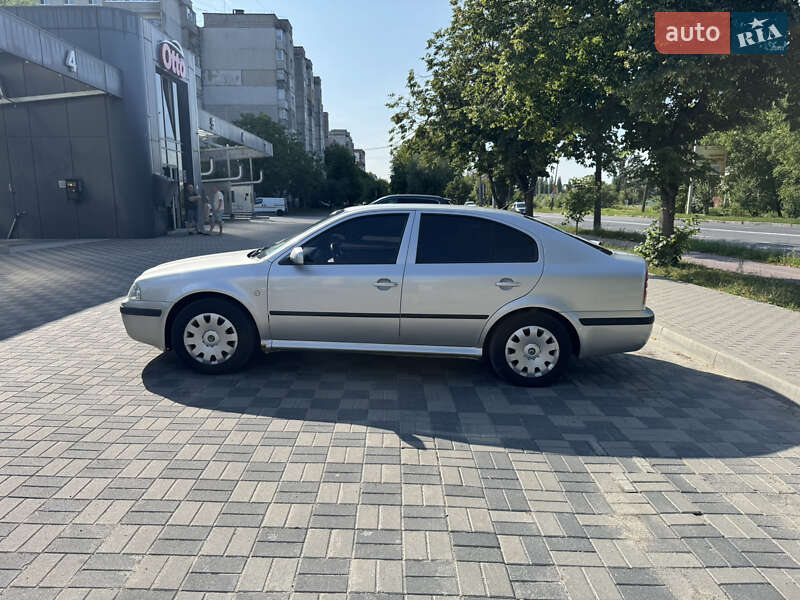 Лифтбек Skoda Octavia 2006 в Хмельницком