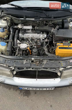 Лифтбек Skoda Octavia 1999 в 