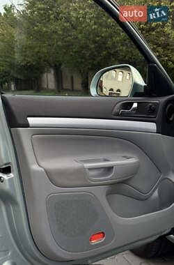 Универсал Skoda Octavia 2009 в 