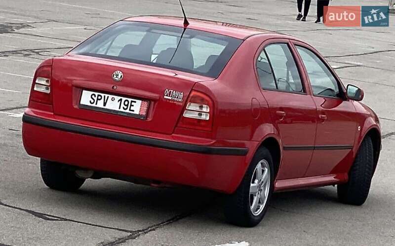 Лифтбек Skoda Octavia 2005 в Днепре