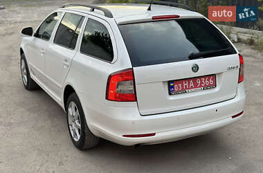 Универсал Skoda Octavia 2011 в 