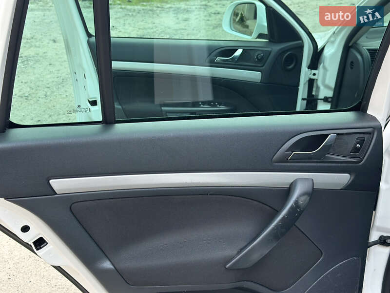 Універсал Skoda Octavia 2011 в Рівному