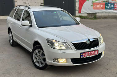 Универсал Skoda Octavia 2011 в 