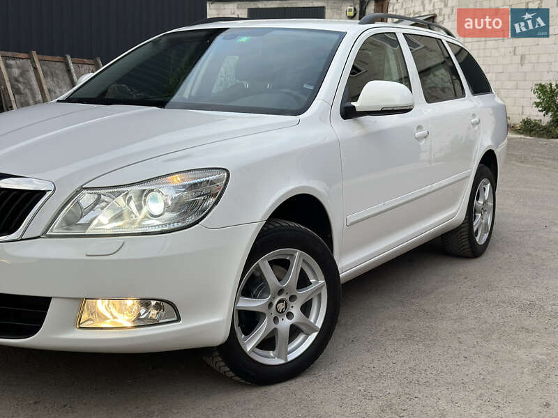 Універсал Skoda Octavia 2011 в Рівному