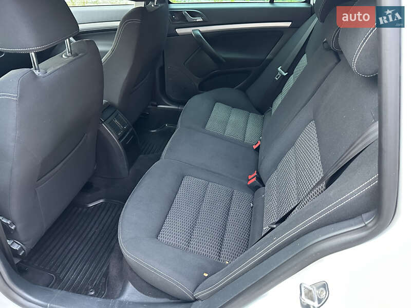 Універсал Skoda Octavia 2011 в Рівному